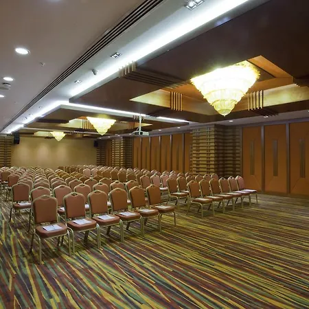 The Parma & Taksim 4*