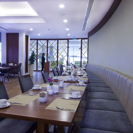 The Parma & Taksim מלון 4*