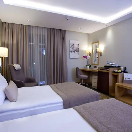 The Parma & Taksim 4*